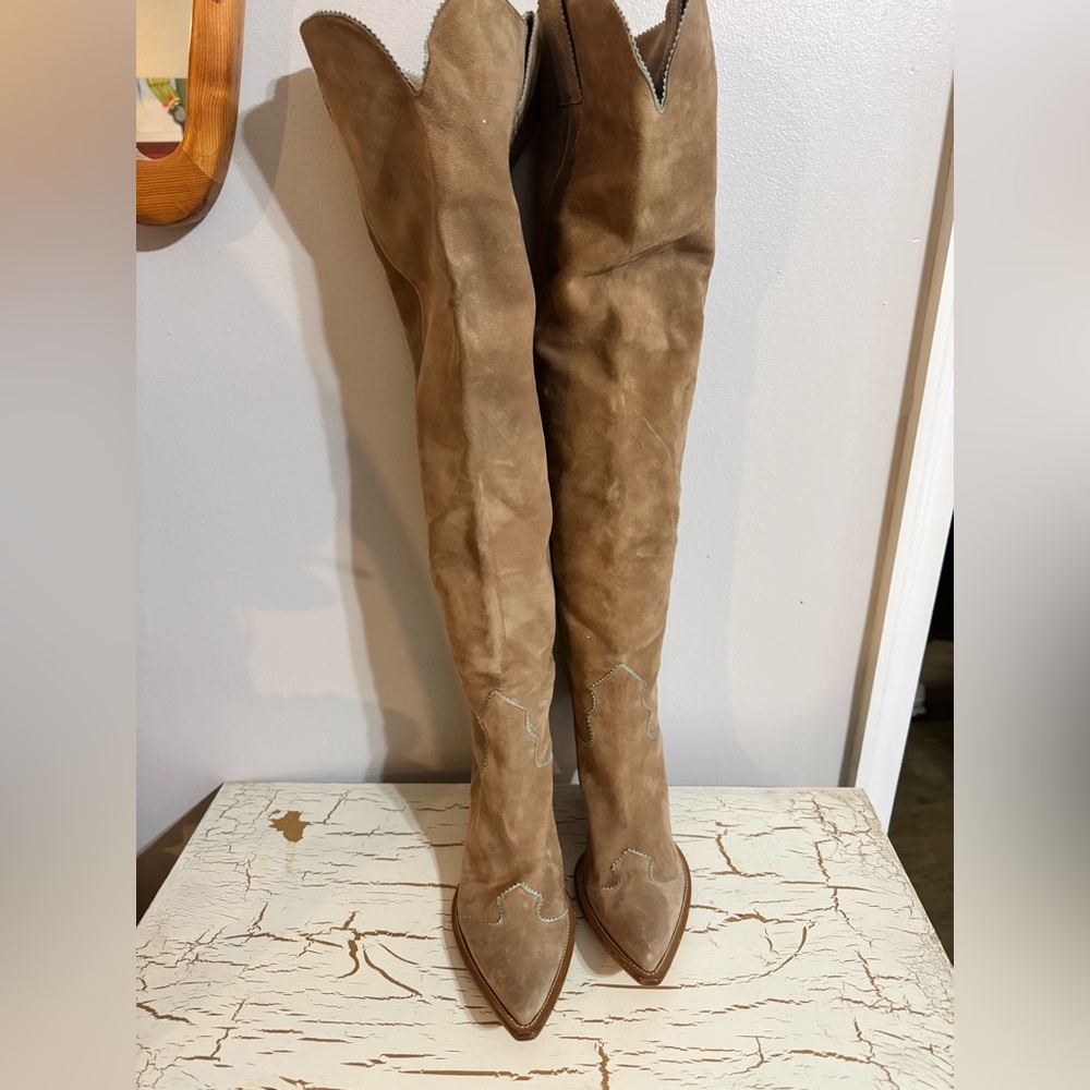 Vero Cuoio over the knee shade western boots